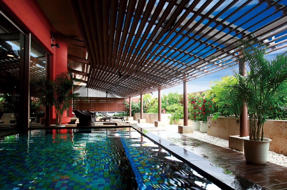 茨城発着 23年3月まで料金掲載 滞在中レンタカーsクラス 朝食付 シティからリゾートまでホテルの組み合わせ自由 お好きにチョイス沖縄 3日間 His茨城発