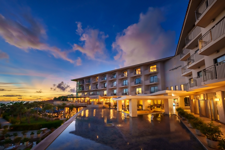 沖縄県 八重山諸島 石垣島 竹富島 与那国島 西表島 ツアー検索 格安予約 His 広島空港発