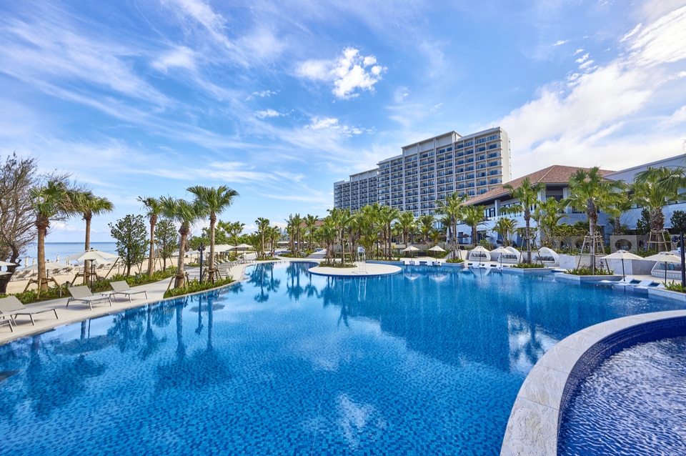 琉球ホテル＆リゾート 名城ビーチ 正月2024