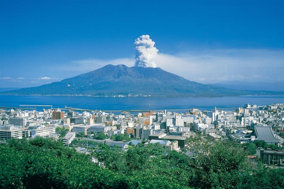 鹿児島県 指宿 南さつま ツアー検索 格安予約 His 青森空港発