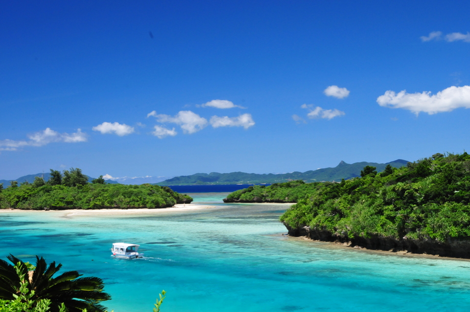 沖縄県 八重山諸島（石垣島・竹富島・与那国島・西表島） ツアー検索