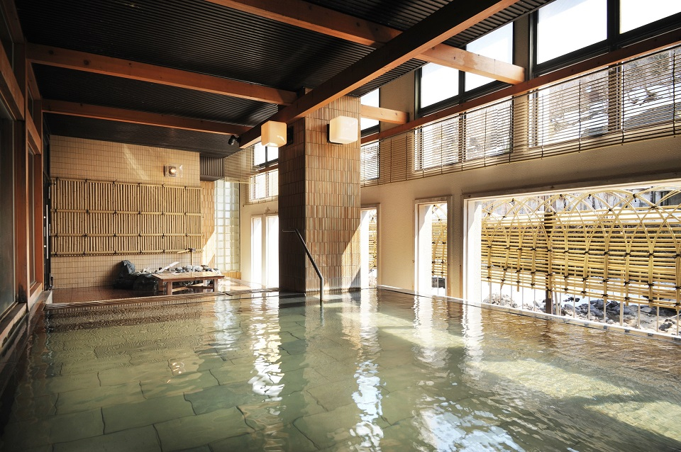 格安沖縄旅行　ペア　貸切バスツアー　伊丹空港発 沖縄県 那覇 ツアー検索・格安予約【HIS 伊丹空港発】