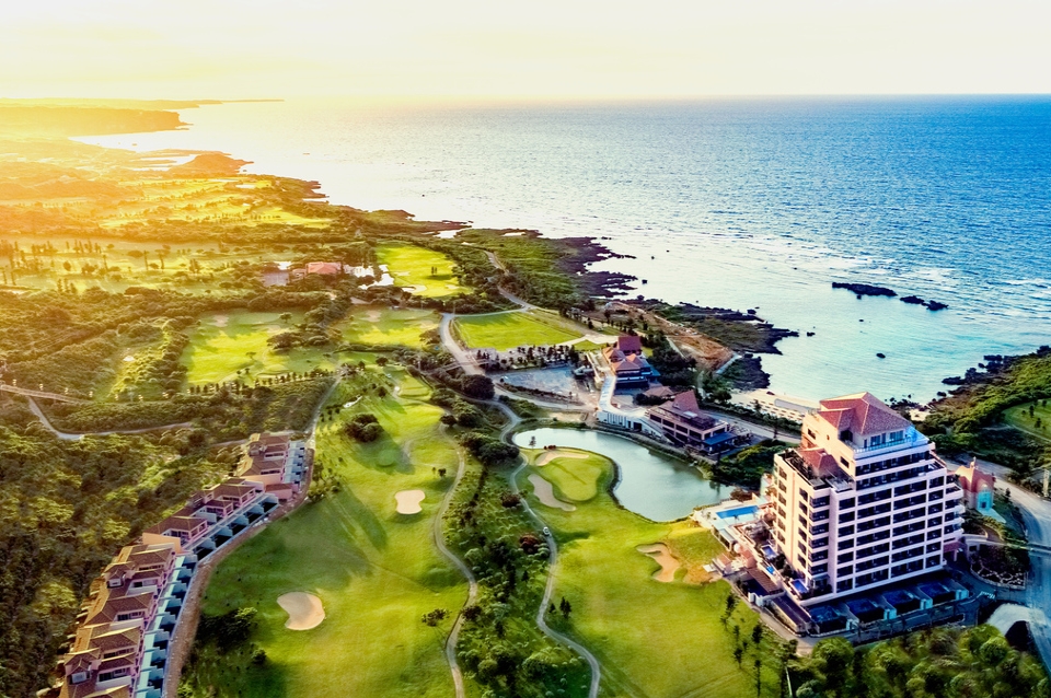 沖縄県 那覇 ツアー検索・格安予約【HIS 伊丹空港発】