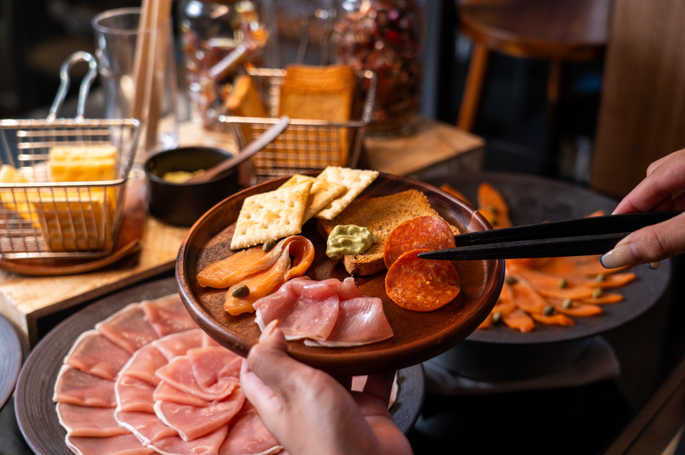 沖縄県 那覇 ツアー検索・格安予約【HIS 福岡空港発】