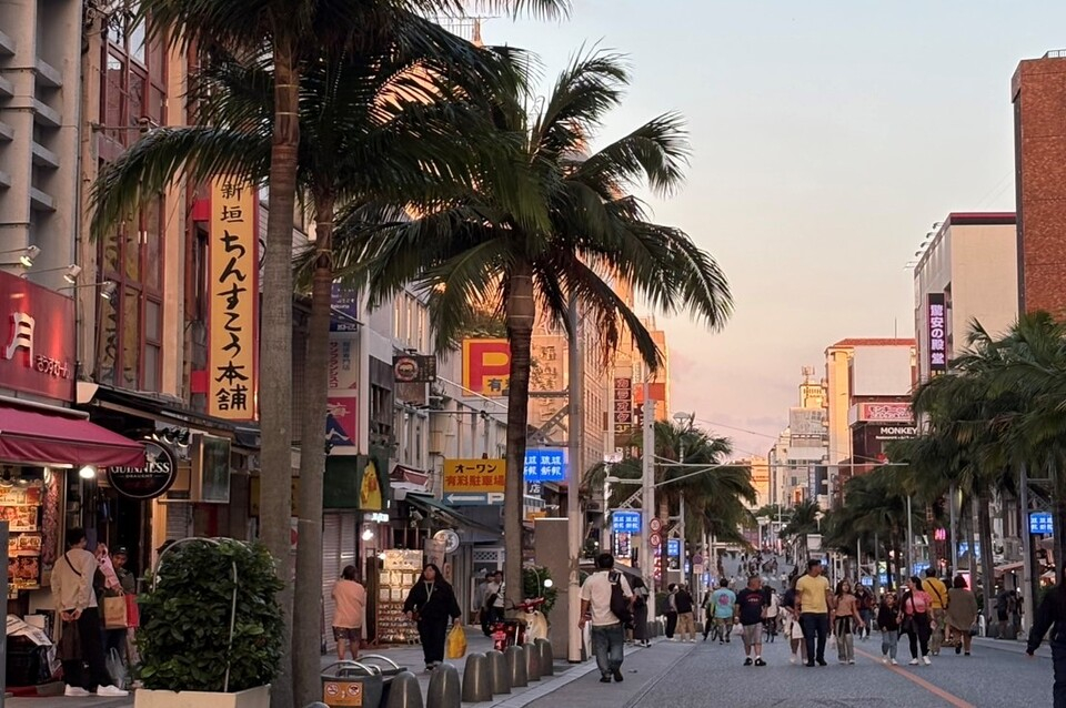 【2026年11月出発まで掲載】那覇市内＆北谷町の選べるホテルチョイス！沖縄 5日間【HIS東京発】